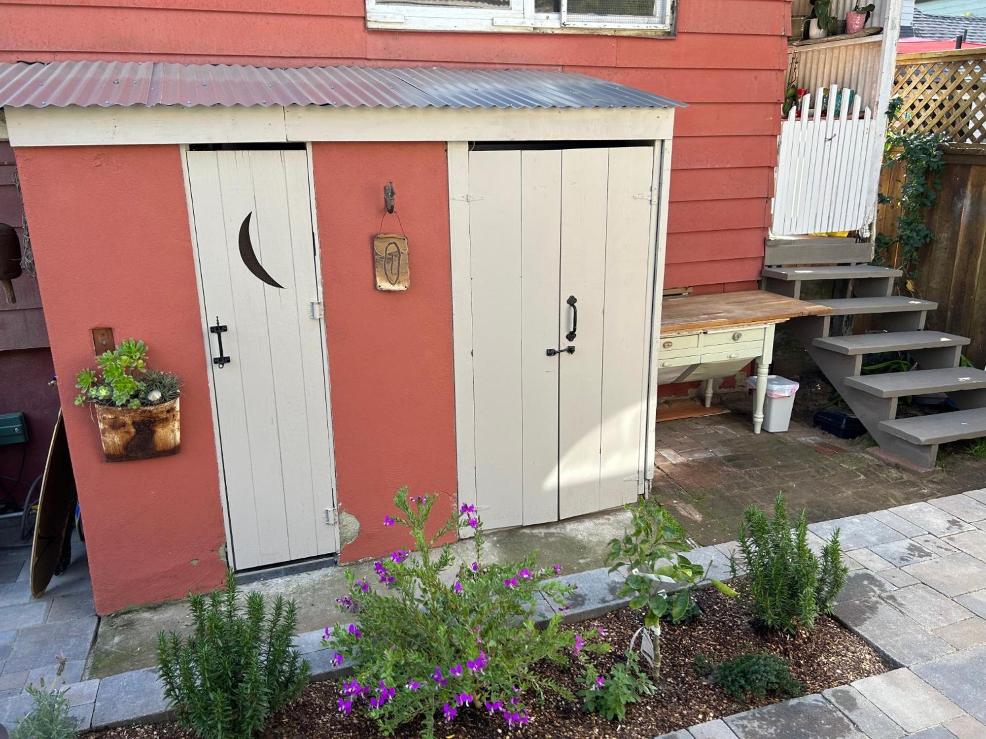 Big Red Lodge Cottage San Diego Exterior photo